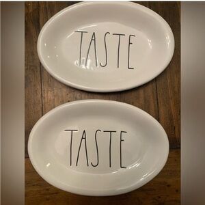 Rae Dunn 2 small plates Taste